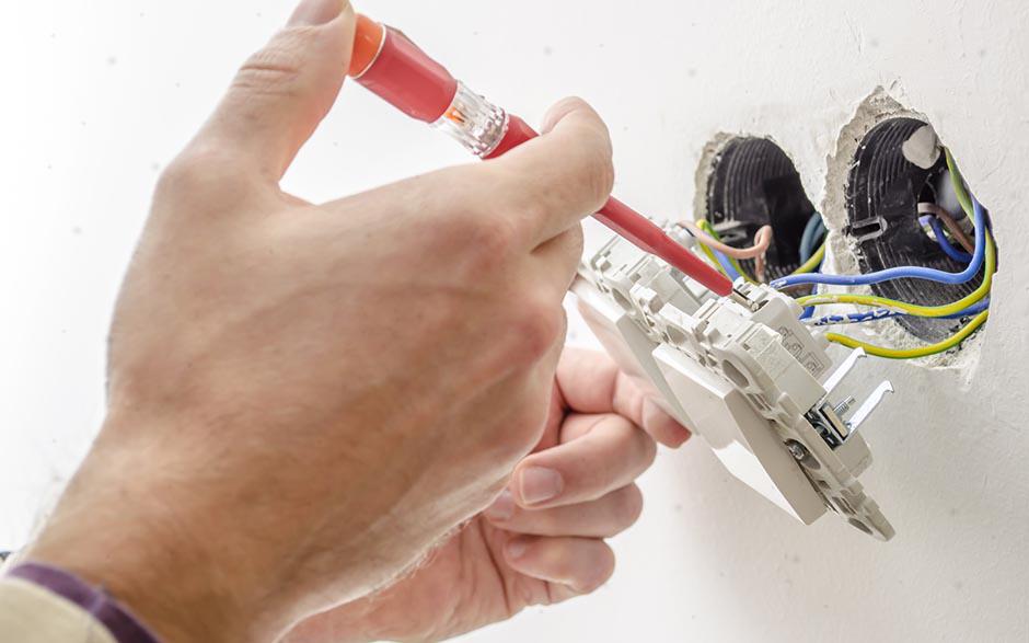 cherche électricien Puteaux